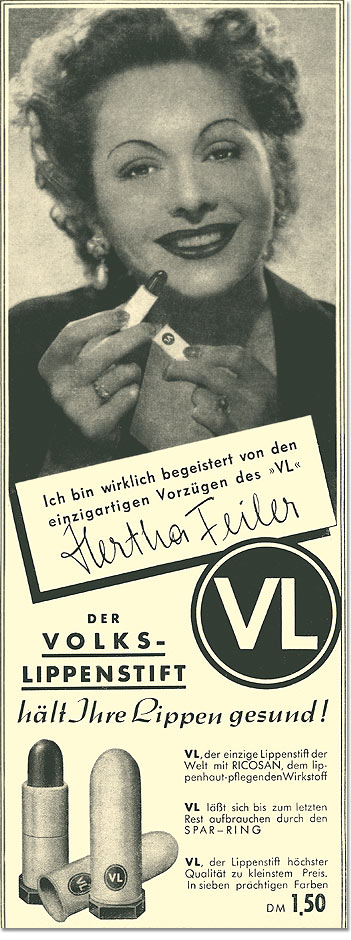 Ein Blick auf das Werbeplakat 'Der Volkslippenstift' mit Hertha Feiler