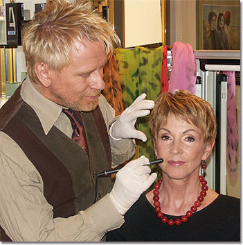 Permanent-Make-up aus der Milleniumzeit - René Koch mit Uta Schorn